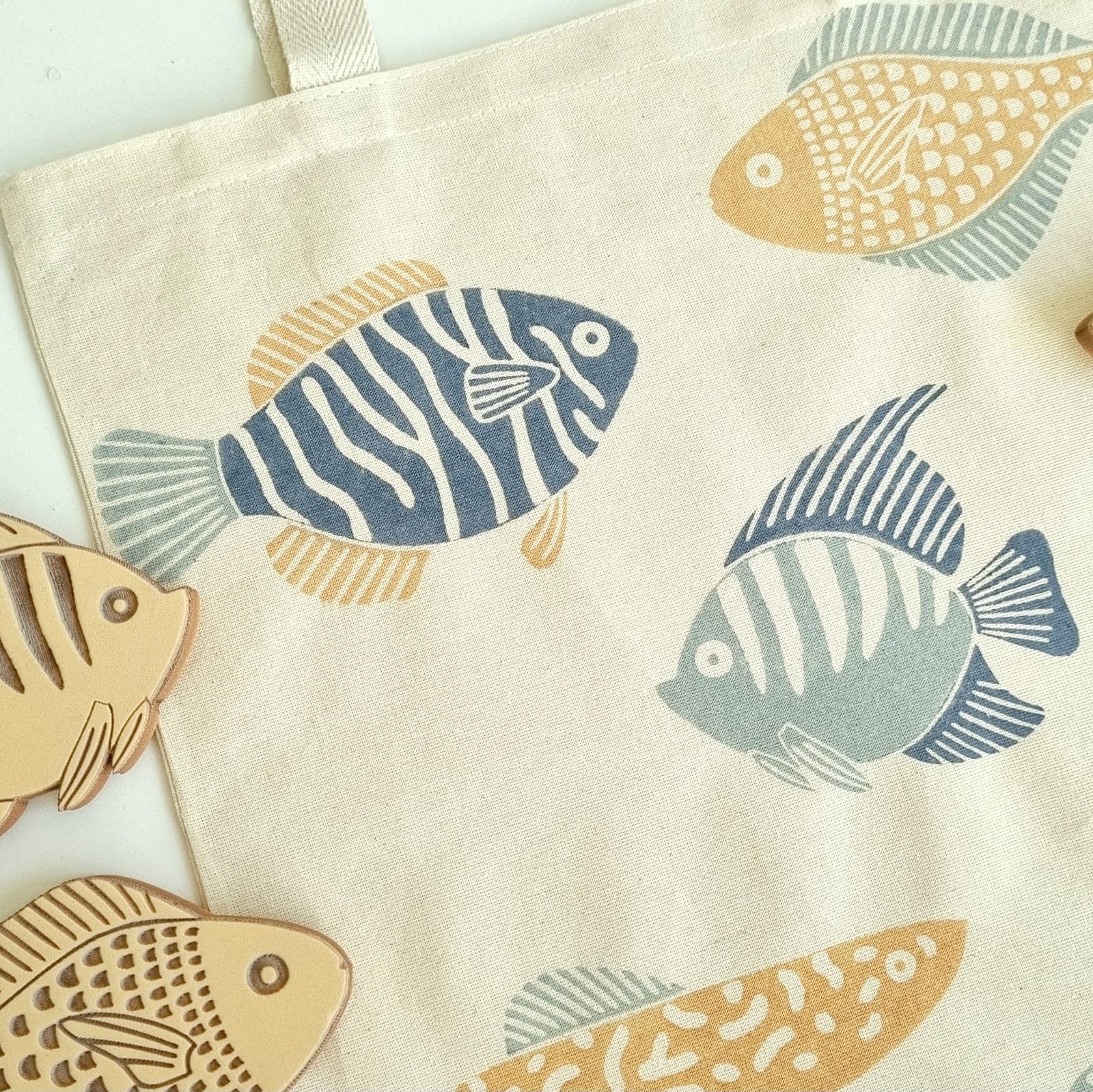 KIT INICIATE EN ESTAMPA! PECES + CURSO y TOTEBAG DE REGALO - Imagen 3