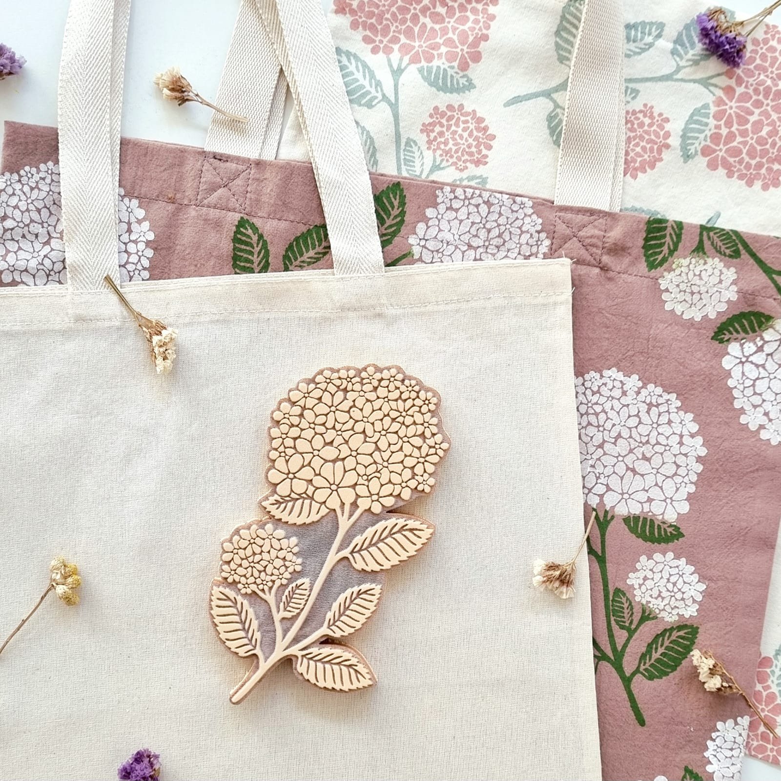 SET HORTENSIA + TOTEBAG + CURSO ONLINE DE REGALO